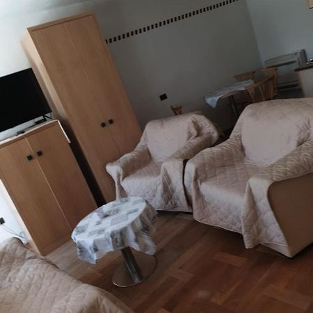 Smartno Apartmaji Sobe Josko Apartment Екстериор снимка