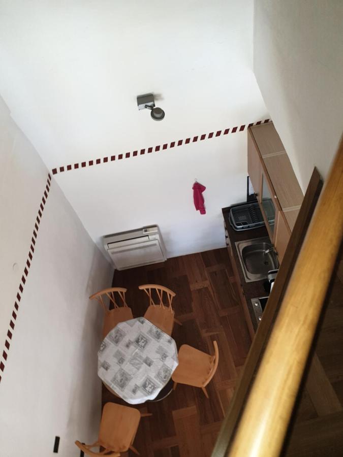 Smartno Apartmaji Sobe Josko Apartment Екстериор снимка